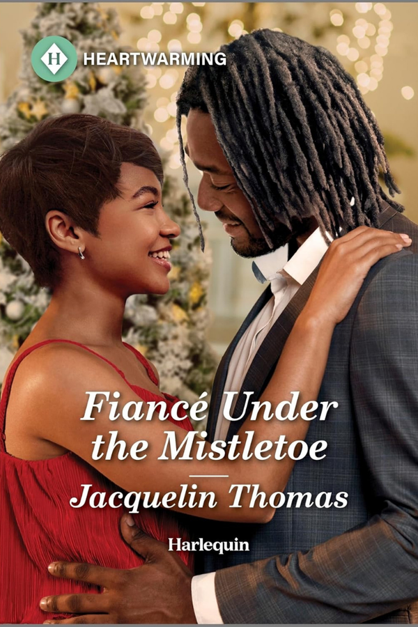 Fiancé Under the Mistletoe