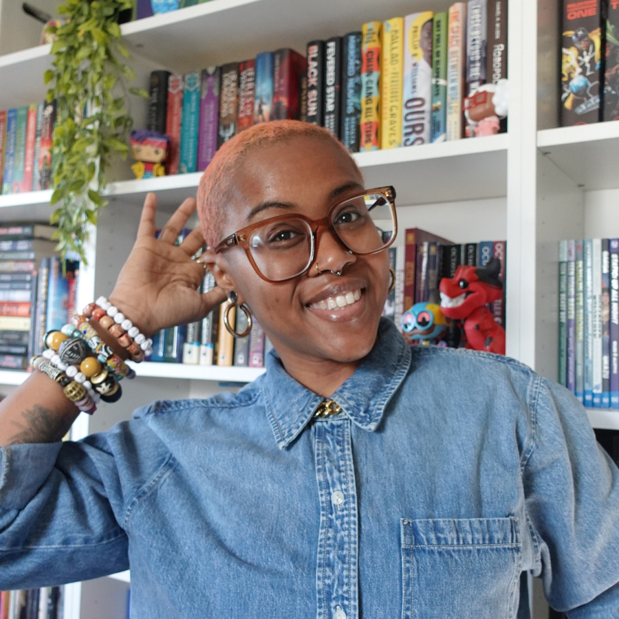 Keisha (@theblerdlibrary)